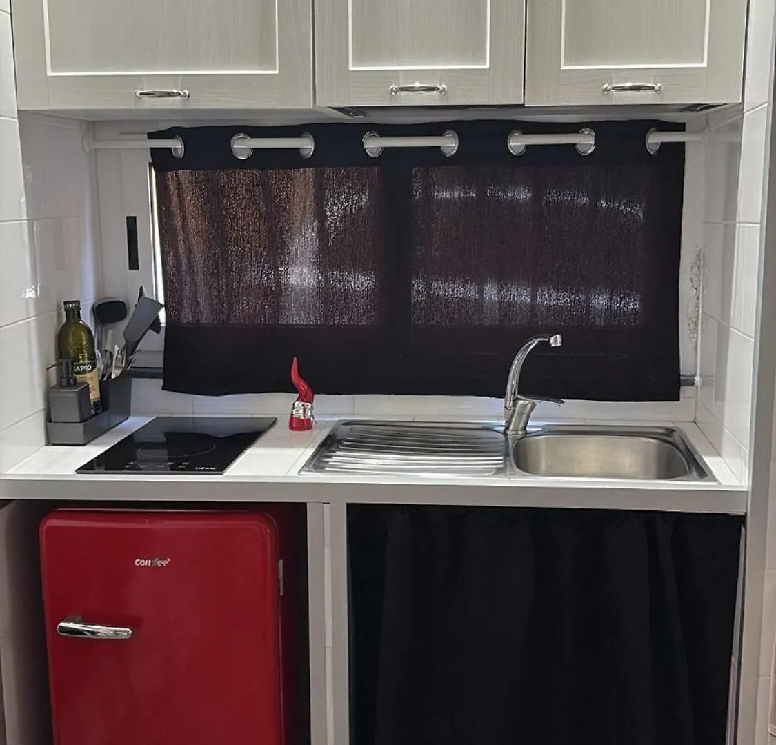 Appartamento Essential Small House Napoli Italia